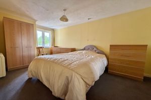 Bedroom- click for photo gallery